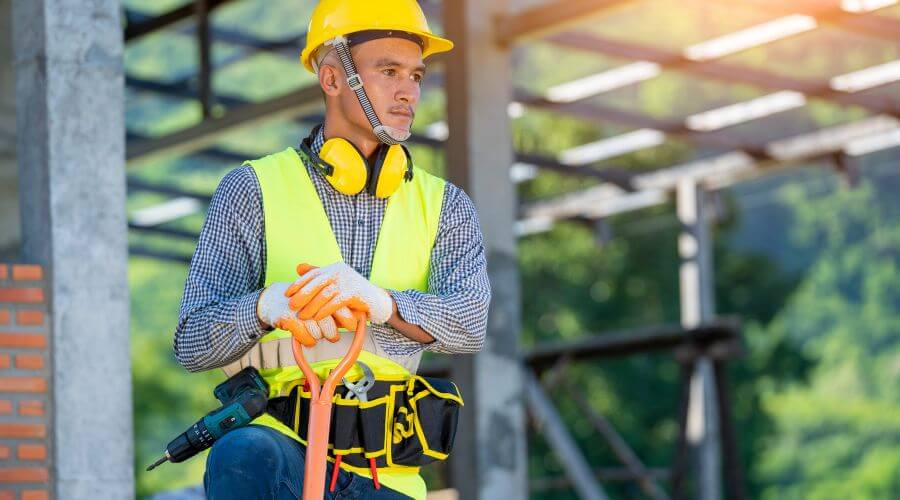 Professional gutter cleaning in Keene, CA